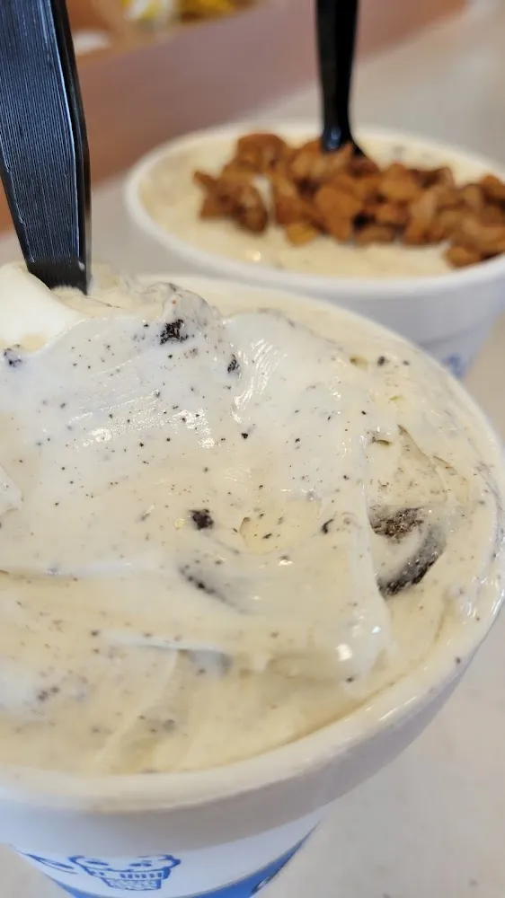 Oreo Arctic Swirl